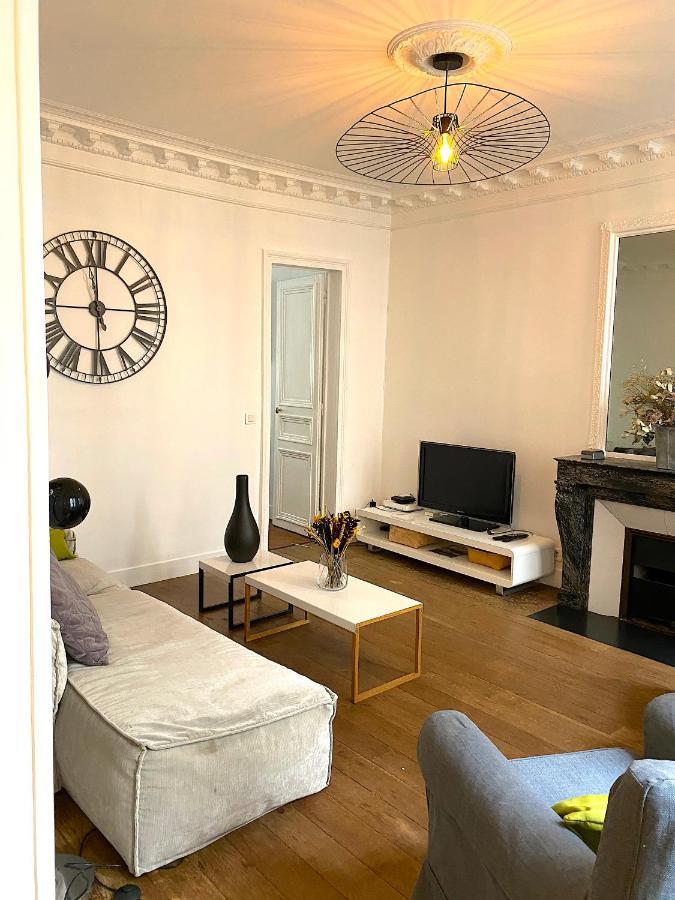 Real Parisian Apartment With 2 Bedrooms And Ac Kültér fotó