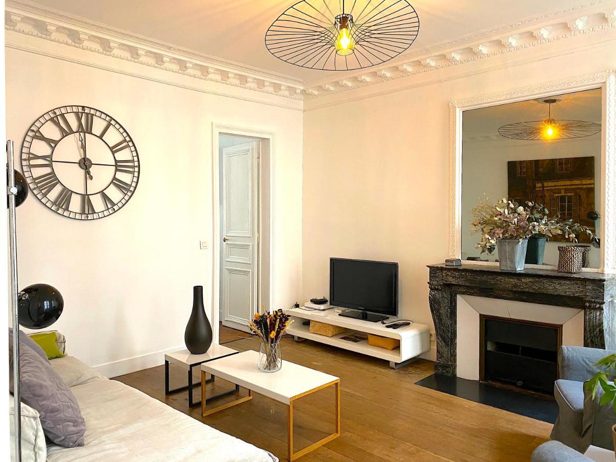 Real Parisian Apartment With 2 Bedrooms And Ac Kültér fotó